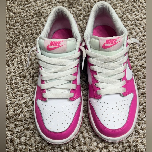 Nike pink and white dunks - Picture 1 of 5